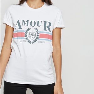 Top shop graphic T size medium